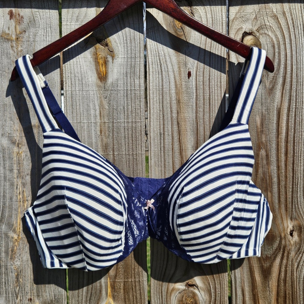 Cacique 44C Bra Navy Blue White Striped‎ Lightly Lined Full Coverage Underwire